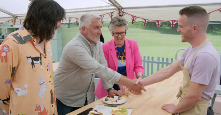 Handshake moment with David Atherton